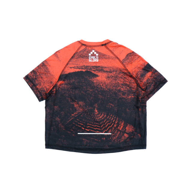 Alternative view of Borobudur Legacy Crop Tee Running - Red Women