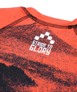 Borobudur Legacy Crop Tee Running - Red Women - Image 3