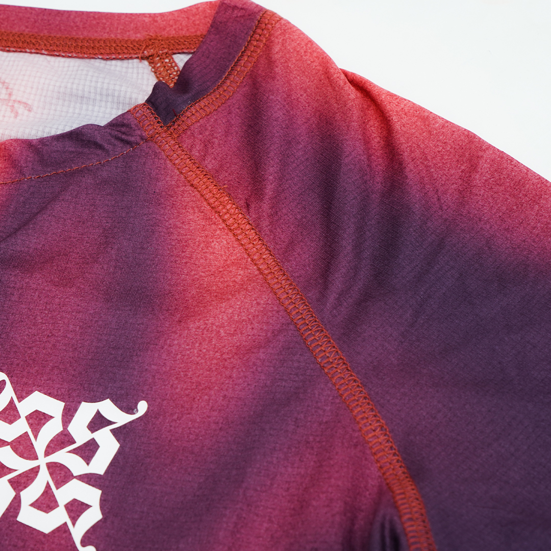 Surge Crop Tee Running - Red Purple Women - Image 4